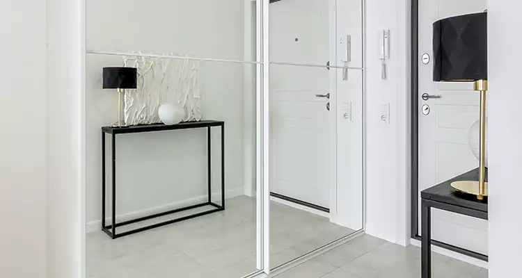 Mirrored Bifold Closet Doors Repair in North Lauderdale, FL