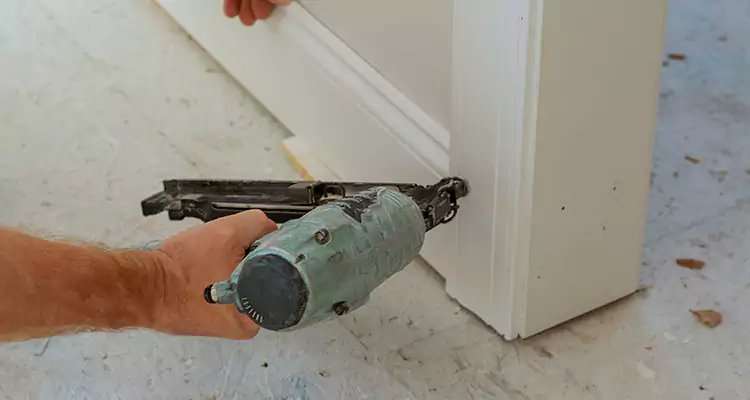 Fix Garage Door Panel in North Lauderdale, FL