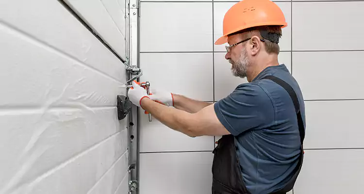 Emergency Garage Door Repair in North Lauderdale, FL