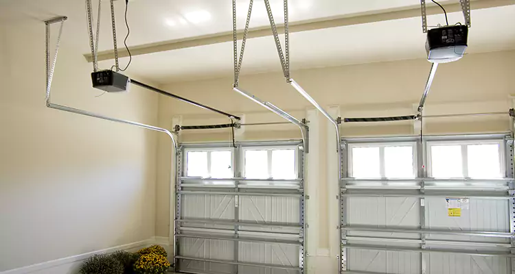 Residential Emergency Garage Door Repair in North Lauderdale, FL
