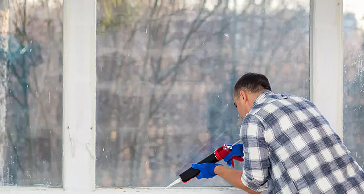 Quality Sliding Shower Door Repair for Closing Issues in North Lauderdale, FL