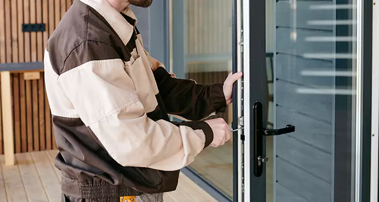 Fix Patio Screen Door Rollers in North Lauderdale, FL