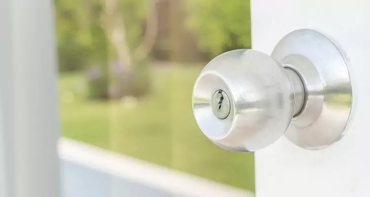 Patio Door Mechanism Jammed in North Lauderdale, FL