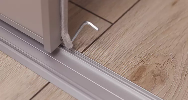 Squeaky Sliding Door Repair in North Lauderdale, FL