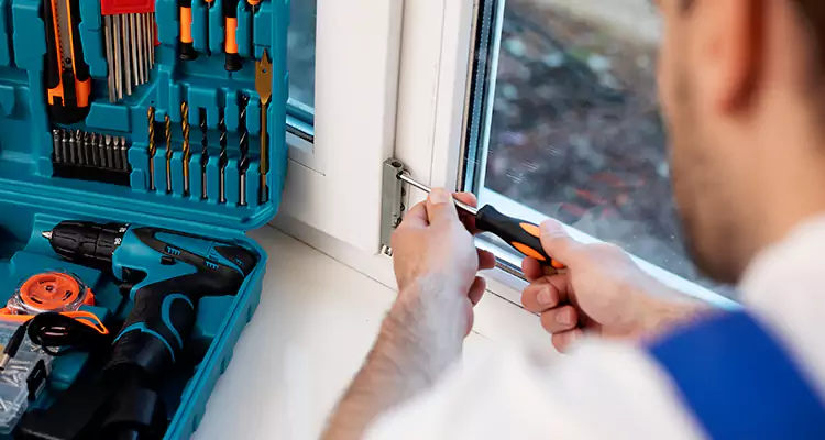 Mirrored Sliding Doors Replacement Expert in North Lauderdale, FL
